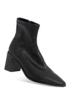 Lawrence Boot