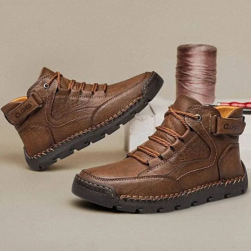 PU Leather Hiking Shoes with Soft Sole
