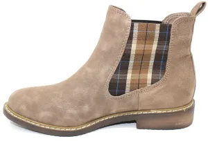 Pull-On Chelsea Boot-1